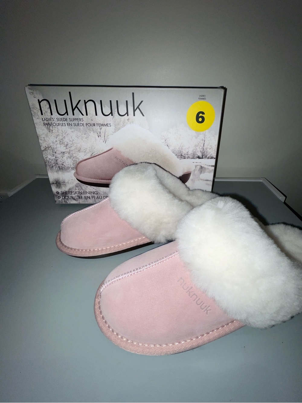 NUKNUUK SUEDE, SHEEP, SKIN LINED SLIPPERS/NWT/SIZE 6